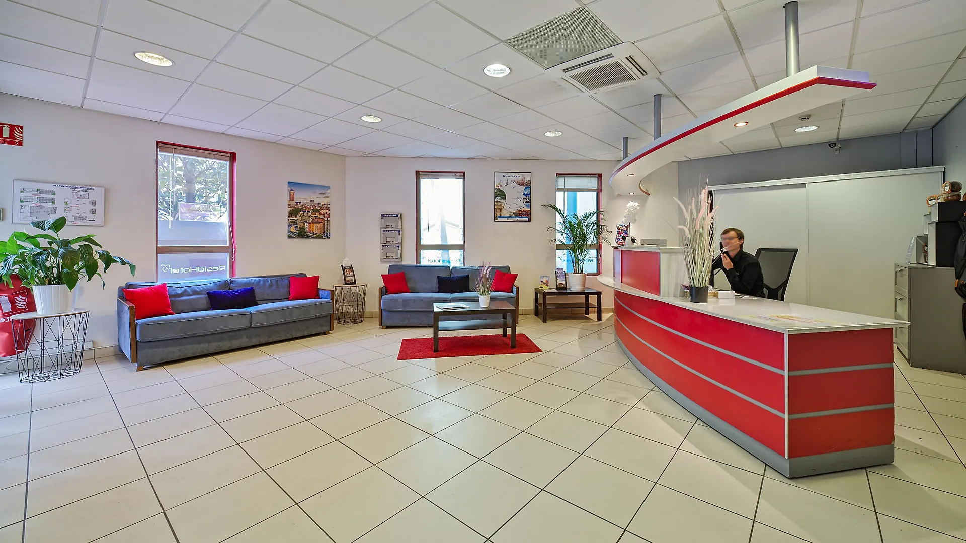 Residhotel Lyon Part Dieu 3*,